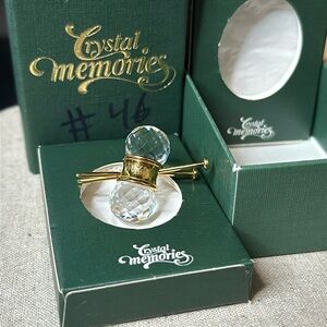 Swarovski Crystal Memories Knitting Needles & Wool Figurine Vintage in Box